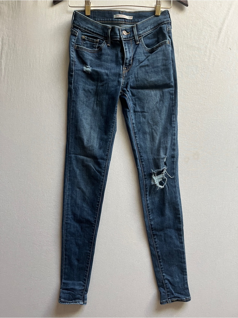 Levi's Women's Super Skinny Distressed Jeans Sz 27